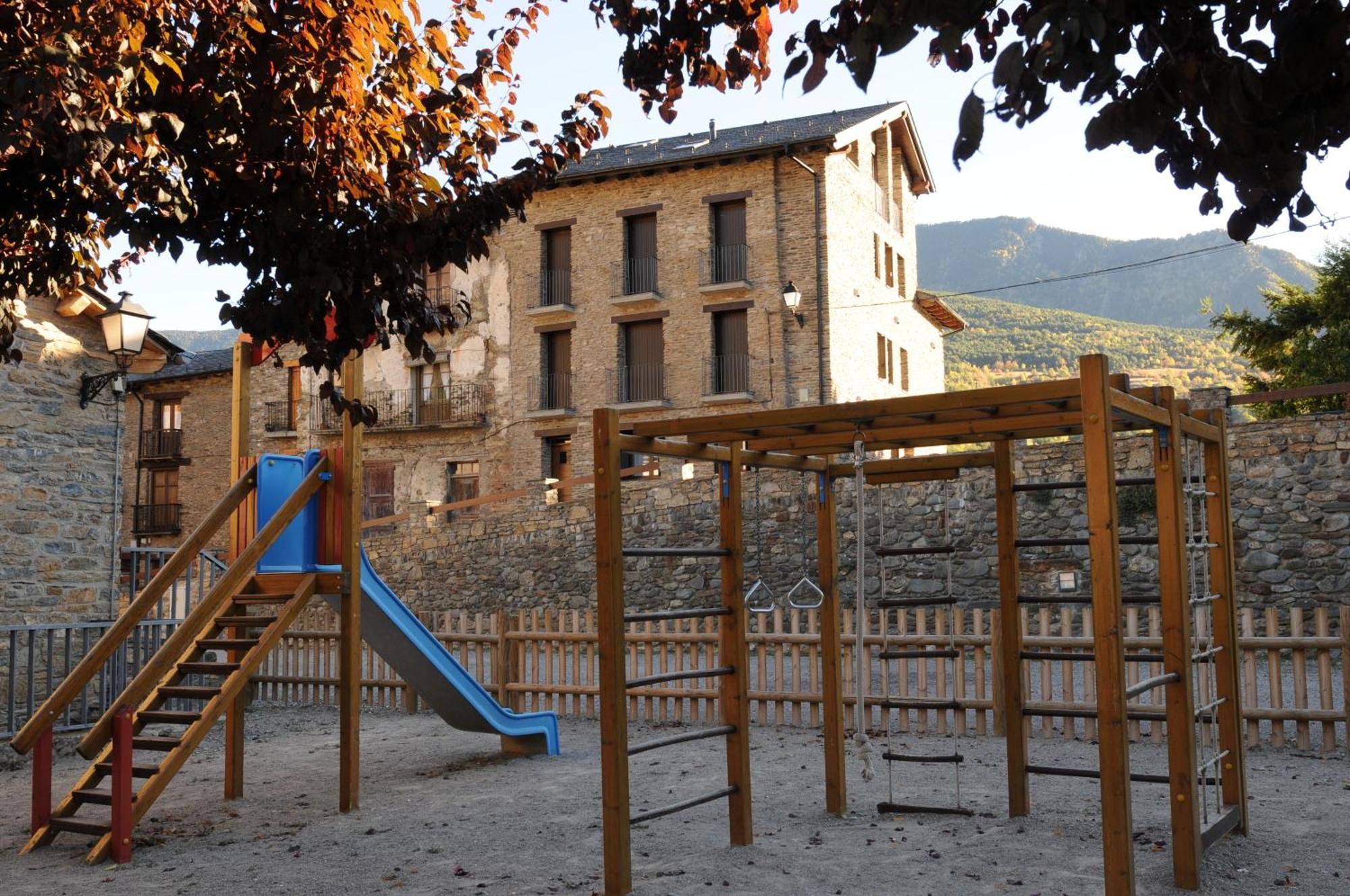 Casa Rural La Comella Tirvia Exterior photo
